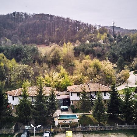 Вълеви Къщи Chiflik Extérieur photo